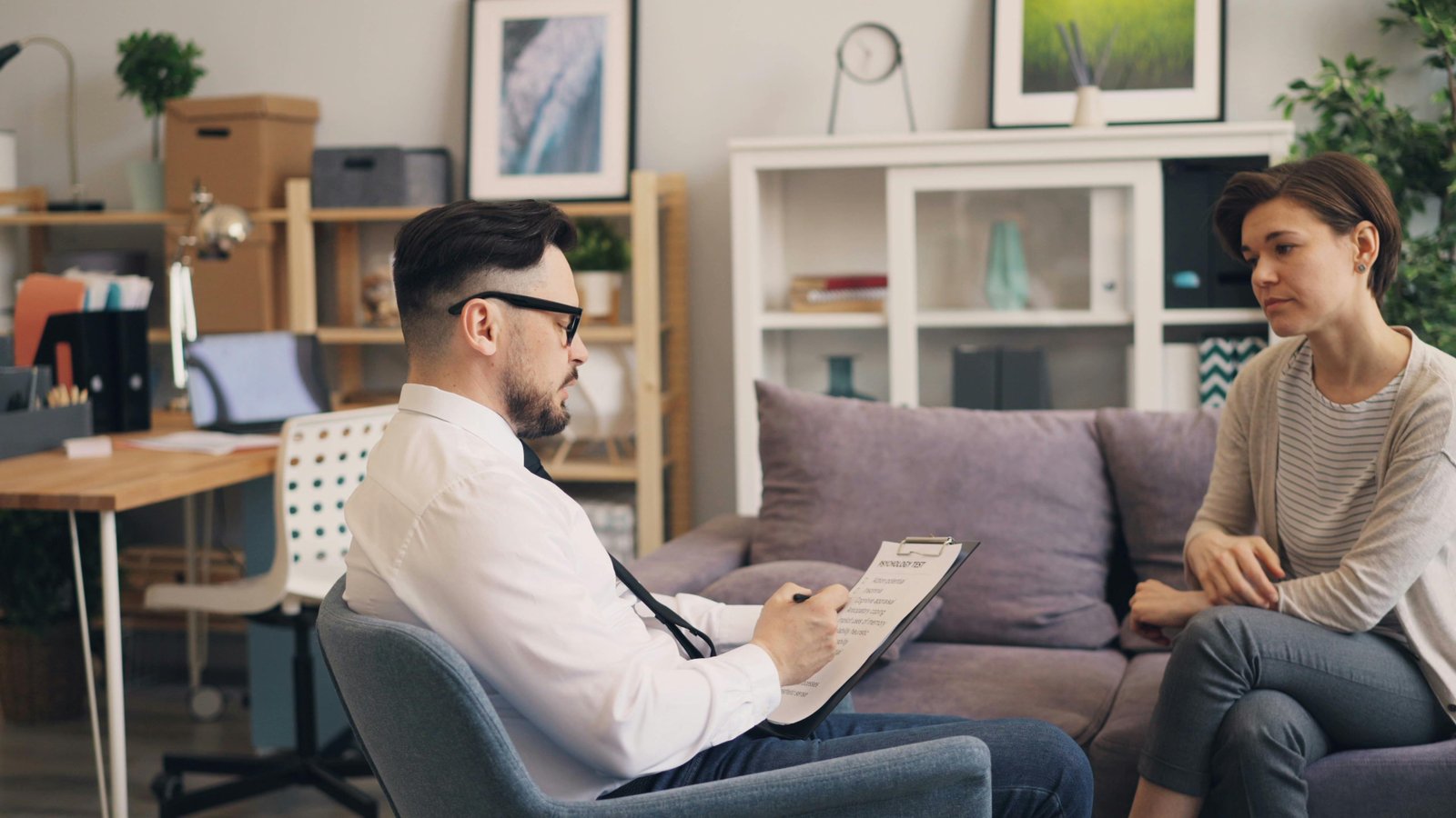 ESR-Coach: Leveraging Large Language Models for Training People to Provide Emotionally Supportive Responses