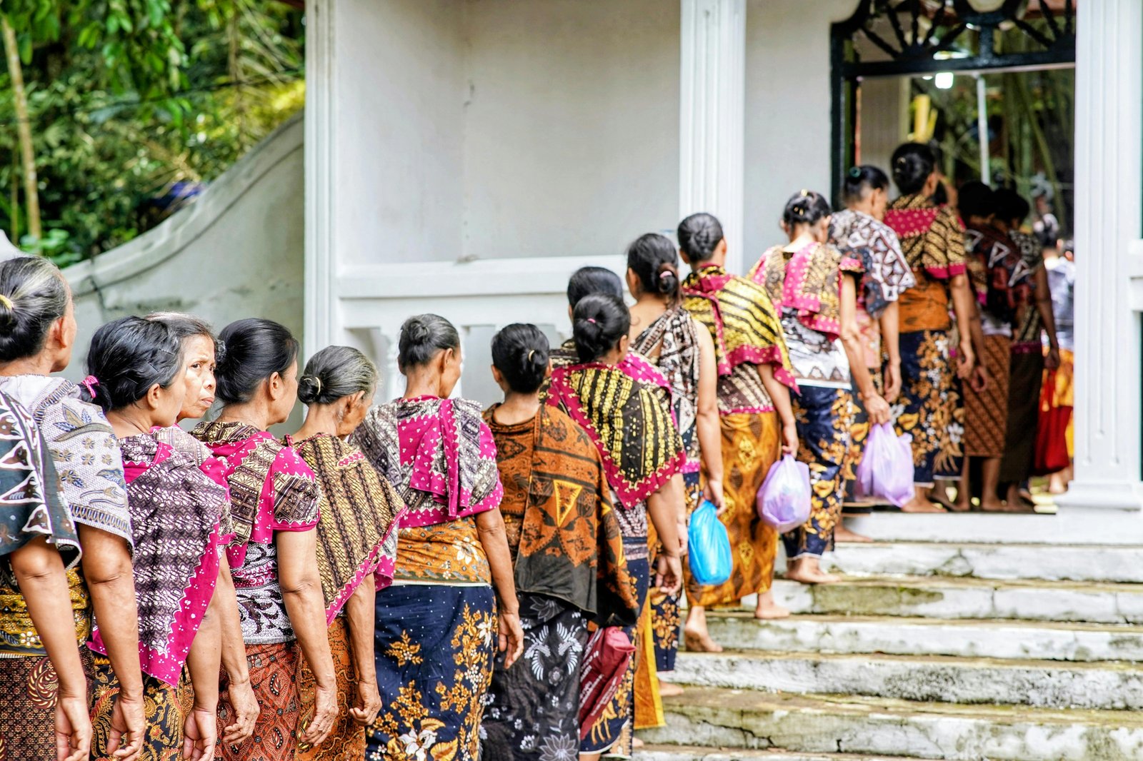 Negara Kesatuan, Different Kind of Unitary State: Theorizing A Folk Vision of the State