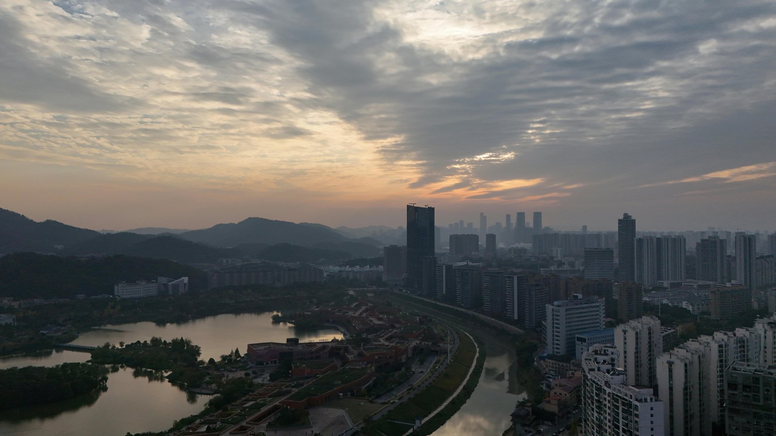 Optimization of Carbon Emission Reduction Task Allocation in China (2020–2030): A Cost-Based Inter-Provincial Cooperation Mechanism