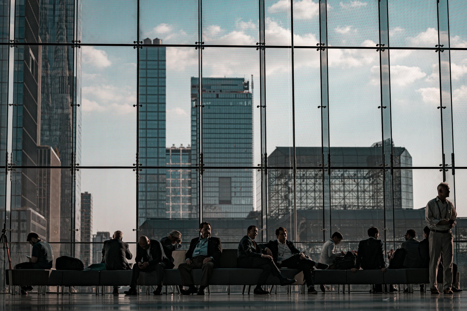 Local air pollution and expatriate deployment