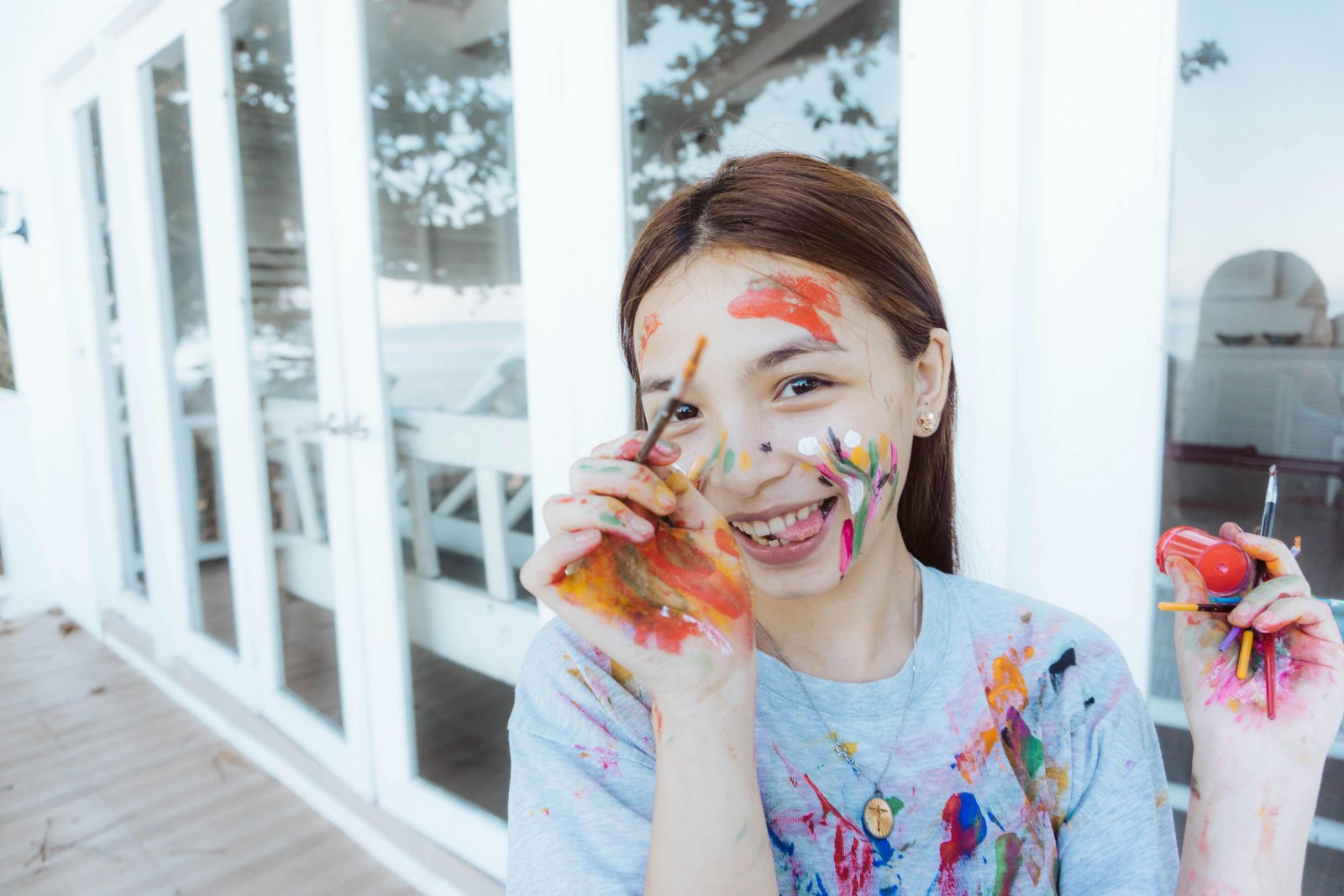 A preliminary investigation on visual arts in impacting the sleep quality among university students