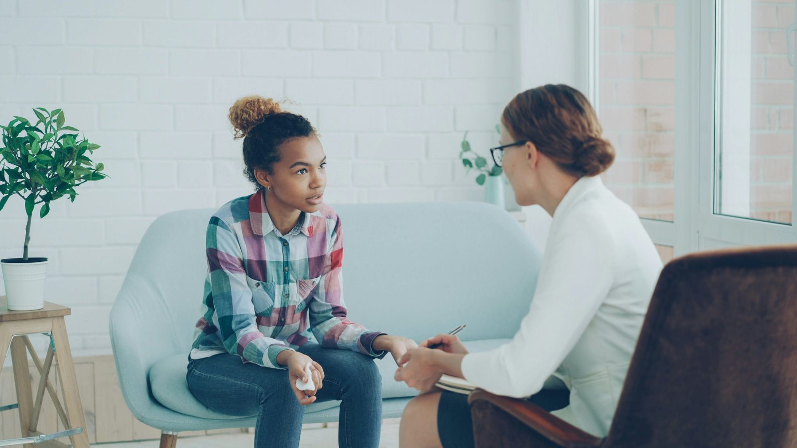 Mentalization and mental health outcomes in adolescents with internalizing disorders: a systematic review and multilevel meta‐analysis