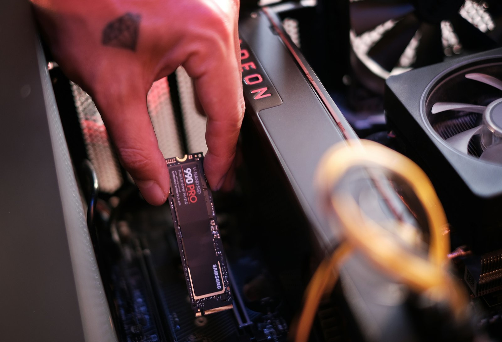 The PLUTO code on GPUs: A first look at Eulerian MHD methods